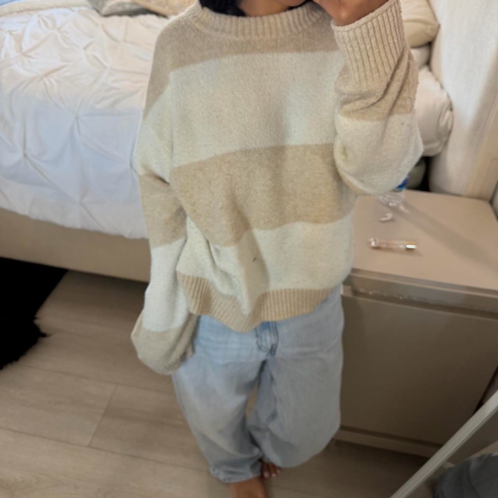 American Eagle Outfitters Cream and Tan Striped Scoopneck Sweater